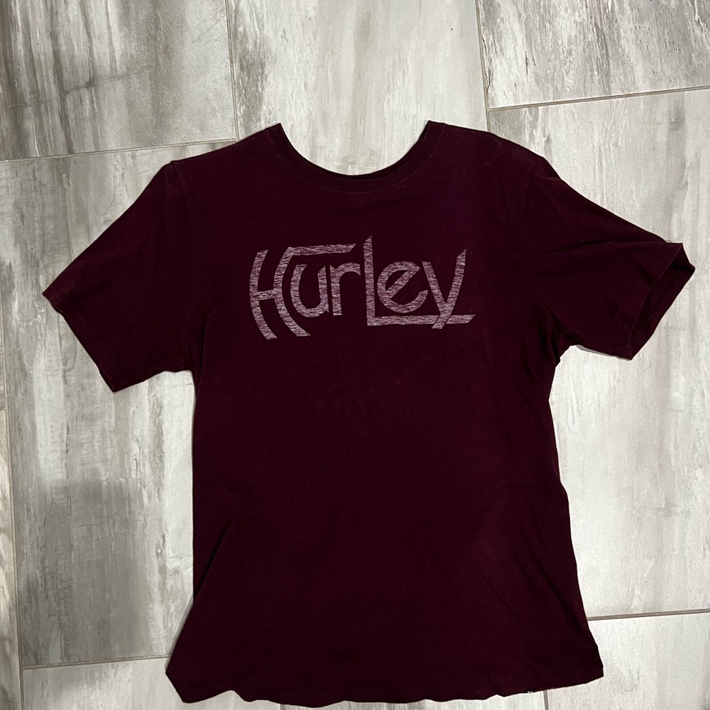 Hurley men’s T shirt
